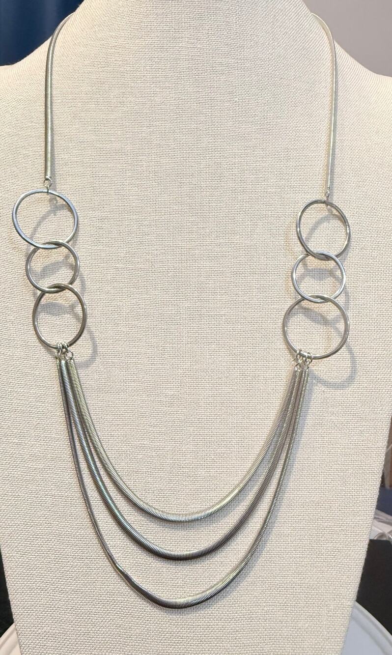 Silver Tone Multi Strand Circle Pendant Necklace 28”
